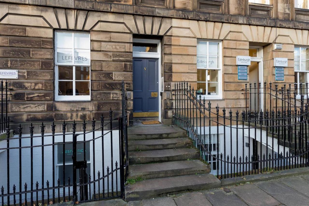 Heart Of Edinburgh City Centre 3 Bed Georgian Apt Exterior photo