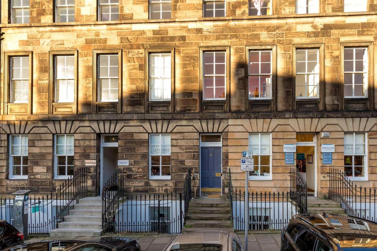 Heart Of Edinburgh City Centre 3 Bed Georgian Apt Exterior photo